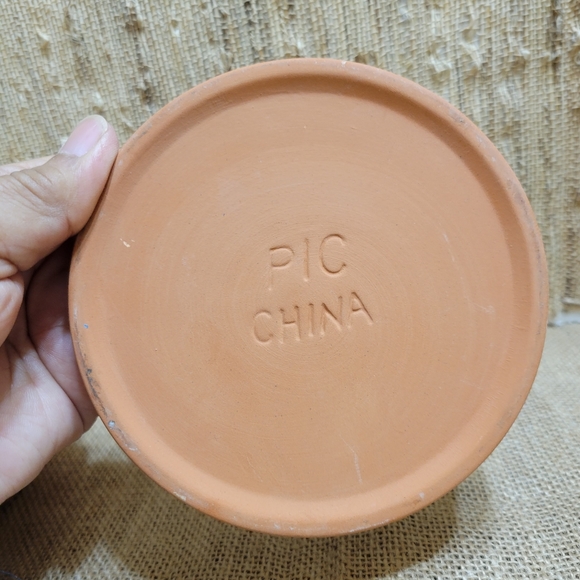 Terracotta Large Garlic Baker - Picture 4 of 5